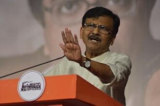 ‘his-eyes-are-still-burning’:-sanjay-raut-on-speculation-of-bigger-role-in-ncp-for-sunetra-pawar