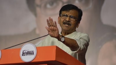 ‘his-eyes-are-still-burning’:-sanjay-raut-on-speculation-of-bigger-role-in-ncp-for-sunetra-pawar