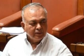 ‘bus-shortage’:-karnataka-minister-vs-mohandas-pai-on-public-transport