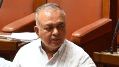 ‘bus-shortage’:-karnataka-minister-vs-mohandas-pai-on-public-transport