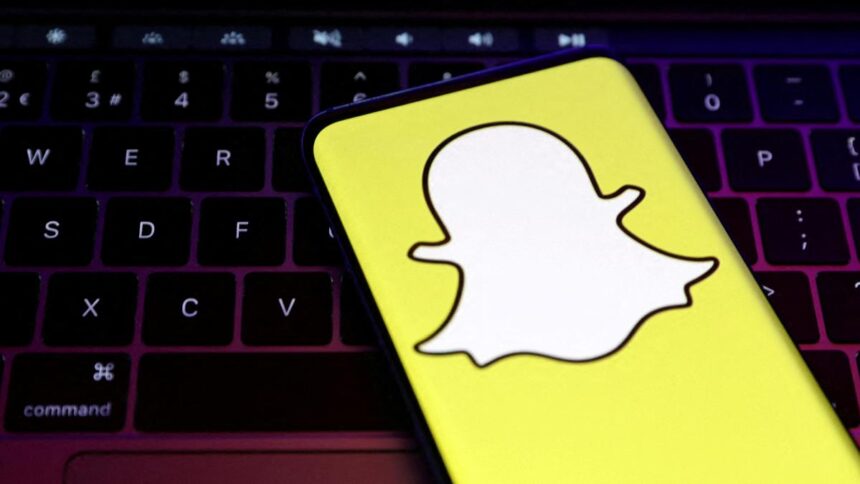 snapchat-settles-to-avoid-social-media-addiction-trial