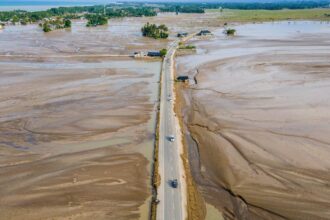 climate-change-fuels-disasters,-but-deaths-don’t-add-up