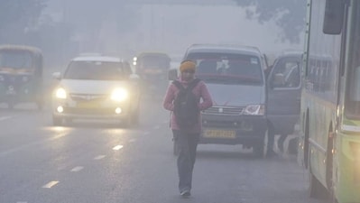 delhi-ncr-wakes-up-to-rain-amid-imds-yellow-alert-whats-behind-the-wet-weather | GIBN delhi-ncr-wakes-up-to-rain-amid-imd’s-yellow-alert,-what’s-behind-the-wet-weather?