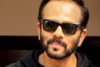 shooting-is-going-on-outside-filmmaker-rohit-shetty’s-mumbai-residence,-police-team-at-the-scene