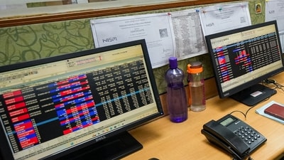 what-is-stt?-fm-sitharaman-proposed-up-to-150%-hike-in-f&o-trading-in-union-budget