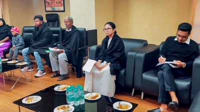 ‘left-in-half’,-‘bjp’s-broker’:-mamata-banerjee’s-ec-meeting-ends-as-another-flash-point