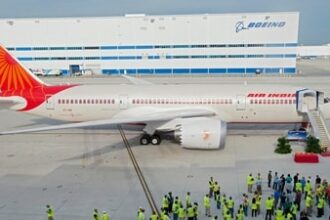 air-india-to-recheck-fuel-switches-in-boeing-787-fleet-days-after-scare