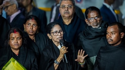 i-pac-campaign:-sc-adjourns-ed-plea-on-feb-10-against-cm-mamata-banerjee’s-‘interference’