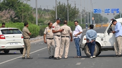 sunil-sadarangani,-a-prominent-entrepreneur-from-pune,-jumped-from-a-high-rise-in-solapur.