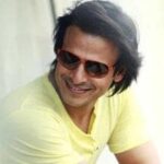 delhi-hc-upholds-vivek-oberoi’s-personality-rights,-orders-removal