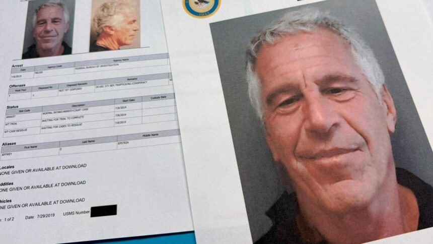 fbi-concluded-jeffrey-epstein-wasn’t-running-sex-trafficking-ring-for-powerful-men,-files-show