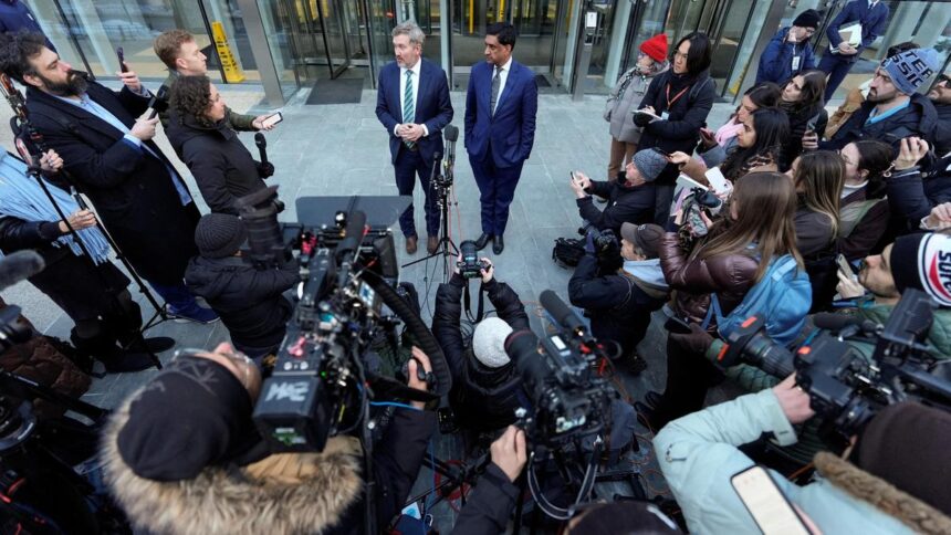 us-lawmakers-are-reviewing-unredacted-epstein-files