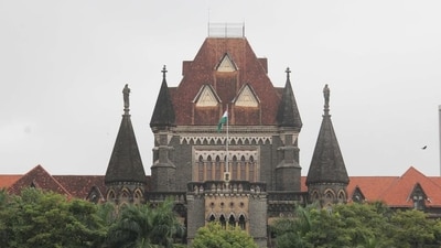 bombay-high-court-reduces-pocso-convict’s-life-sentence-for-‘writing-articles’