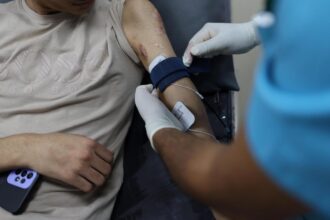 ai-powered-apps-and-bots-are-barging-into-medicine;-doctors-have-questions