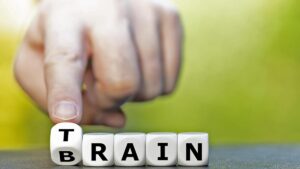 brain-training-reduces-dementia-risk,-study-says