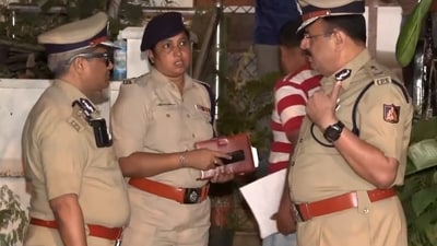 woman-dies,-six-injured-in-stampede-at-navagraha-temple-in-mp’s-gwalior-district