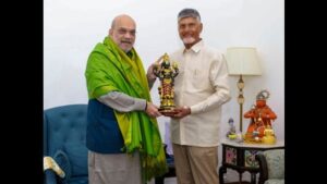 naidu-urged-shah-to-introduce-a-bill-to-grant-statutory-status-to-amravati
