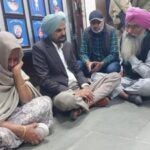‘nothing-moved’:-why-sidhu-muswala’s-parents-protested-outside-punjab’s-ssp-office
