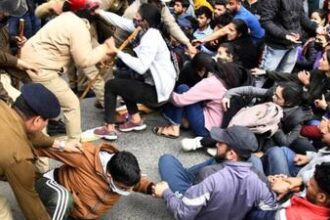 40-villagers-have-been-booked-by-the-police-for-protesting-the-ken-betwa-dam-in-mp’s-chhatarpur