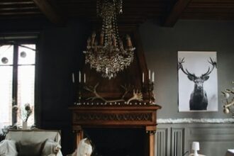 maharaja-of-tehri-garhwal-selling-lutyens’-delhi-bungalow-for-₹-1,000-crore:-report