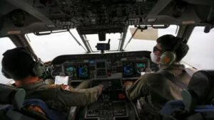 india-has-25,001-licensed-pilots,-the-civil-aviation-minister-told-the-lok-sabha