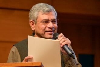 ‘innovation-without-trust-is-liability’:-ashwini-vaishnav-raises-flag-of-deepfake,-confusion-at-ai-summit-2026