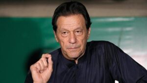 pakistan-opposition-alliance-calls-off-sit-in;-imran-khan-insisted-on-providing-access-to-doctors