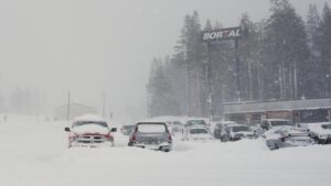 eight-skiers-dead,-1-still-missing-after-california-avalanche