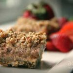 healthy-strawberry-&-rhubarb-bar-[vegan,-gluten-free]-–-one-green-planet