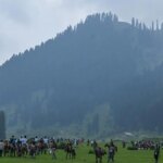 livelihood-gets-a-fresh-start-with-the-reopening-of-tourist-destination-in-j&k