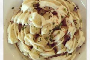 gnocchi-with-thyme-sauce-and-cashew-cream-[vegetarian]-–-one-green-planet