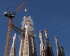 ‘happy-day’:-the-last-part-of-the-sagrada-familia’s-central-tower-is-put-into-place