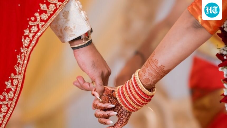 gujarat-makes-parental-notification-necessary-for-marriage-registration