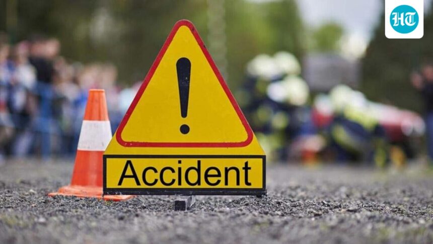 5-police-personnel-were-killed-3-of-them-in-critical-condition-when-a-trailer-collided-with-a-patrol-vehicle-in-odisha | GIBN 5-police-personnel-were-killed,-3-of-them-in-critical-condition-when-a-trailer-collided-with-a-patrol-vehicle-in-odisha.