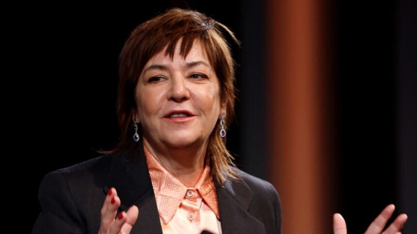 lynne-ramsay-receives-an-honorary-cinema-city-award-at-the-glasgow-film-festival