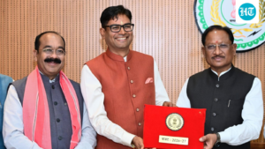 chhattisgarh-finance-minister-op-chaudhary-presented-a-budget-of-rs-1,72,000-crore