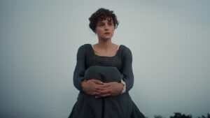 netflix-‘pride-and-prejudice’-teaser-gives-us-our-first-look-at-emma-corrin-and-jack-lowden-as-elizabeth-bennet-and-mr.-darcy