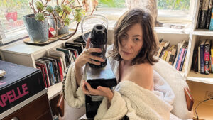 cancer,-cosmos-and-courage:-how-a-‘sex-and-the-city’-star-taught-me-to-laugh-at-death