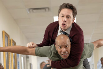 ‘scrubs’-season-10-review:-zach-braff,-donald-faison-and-company-return-with-familiar-hijinks,-for-better-or-worse