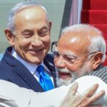 an-official-reception-for-prime-minister-modi-in-israel-and-hugging-netanyahu-he-watches