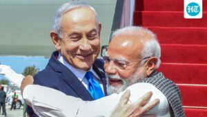 an-official-reception-for-prime-minister-modi-in-israel-and-hugging-netanyahu-he-watches