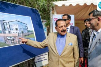 india-gets-first-cannabis-based-medical-project-in-jammu,-says-union-minister