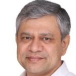 social-media-platforms-should-share-revenue-fairly-with-content-creators:-vaishnaw