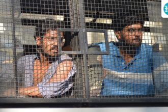 police-and-students-injured-in-clash-during-jnusu-protest-march-and-several-arrested