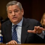 ted-sarandos-heads-to-white-house-as-fight-over-warner-bros.-intensifies-and-hollywood-takes-sides