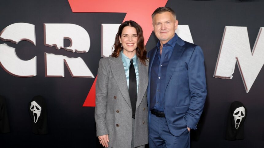 director-kevin-williamson-talks-about-giving-neve-campbell-what-she-wants-in-scream-7,-with-sidney-prescott-at-the-centre