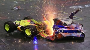 ‘battlebots’-gets-20-episode-order;-the-new-season-will-premiere-on-youtube-before-it-starts-streaming-(exclusively)