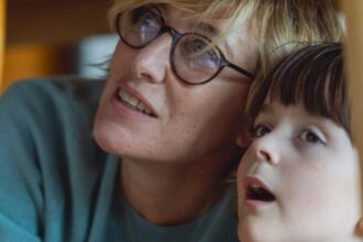 french-family-drama-‘the-ties-that-bind-us’-beats-linklater’s-‘nouvelle-vague’-at-france’s-cesar-awards-(full-winners-list)