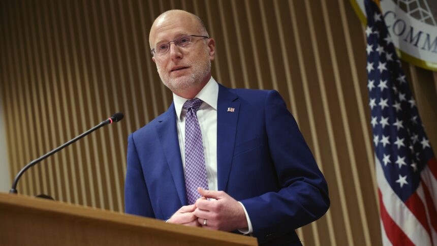 cable-tv-giants-unite-charters-5-billion-merger-with-cox-gets-fcc-approval | GIBN cable-tv-giants-unite:-charter’s-$34.5-billion-merger-with-cox-gets-fcc-approval