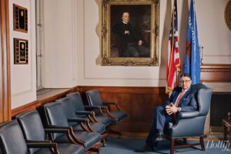 david-ellison-delivered-now-it’s-up-to-makan-delrahim-to-close-the-warner-bros.-deal